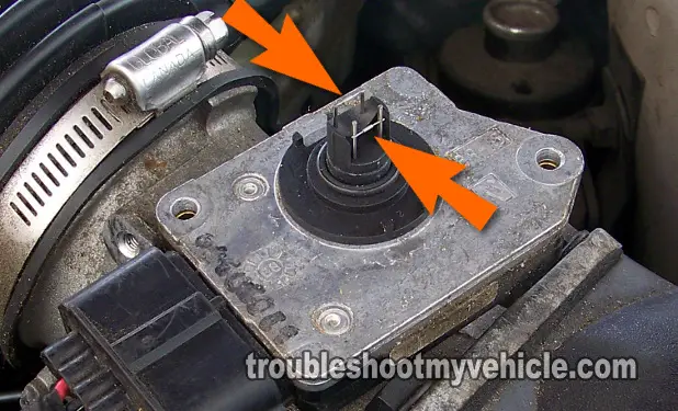 Cleaning The MAF Hot-Wires. How To Clean The Ford Mass Air Flow Sensor