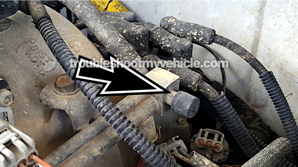 Checking Fuel Pressure With A Fuel Pressure Gauge. How To Test The Fuel Pump (1992, 1993, 1994, 1995, 1996, 1997, 1998, 1999, 2000, 2001 3.9L V6 Dodge Ram Van)
