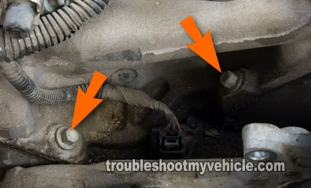 Use A Torque Wrench To Tighten The Intake Manifold Bolts To Specification (GM 3.1L, 3.4L) Use A Torque Wrench To Tighten The Intake Manifold Bolts To Specification (GM 3.1L, 3.4L)