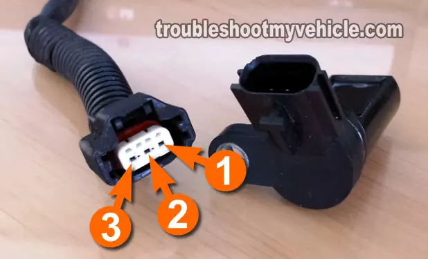 Making Sure The CKP Sensor Is Getting Power. How To Test The Crankshaft Position Sensor With A Multimeter (2000, 2001, 2002 1.8L Nissan Sentra) Making Sure The CKP Sensor Is Getting Power. How To Test The Camshaft Position Sensor With A Multimeter (2000, 2001, 2002 1.8L Nissan Sentra)