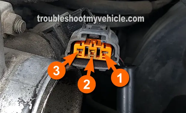 Making Sure The TPS Has 5 Volts. How To Test The TPS (1995, 1996, 1997, 1998 1.5L Mazda Protege)